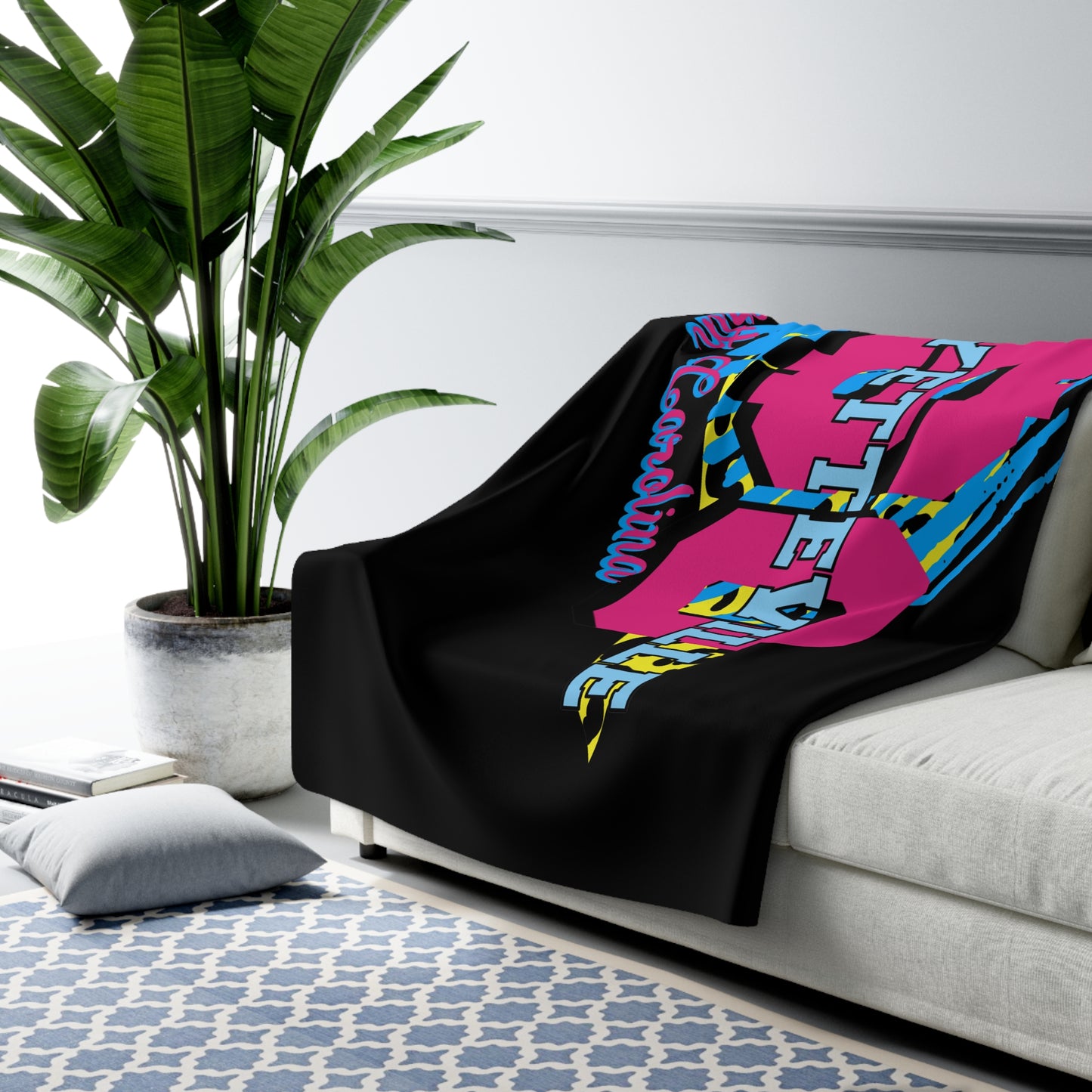 $o Fayetteville Neon Sherpa Fleece Blanket - Cozy & Stylish Home Decor